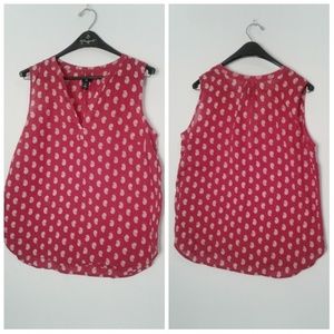 🧞‍♀️Gap paisley blouse